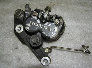 Pinza freno anteriore sinistra Honda VT 750C RC14 anno 83 lhs brake caliper  - Foto 1 di 1