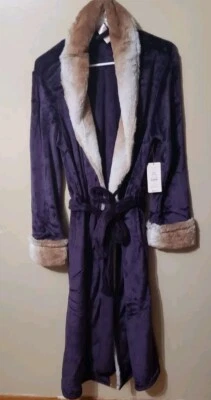 SECRET TREASURES WOMAN'S LARGE 12/14 Purple Superminky Wrap Sleep ROBE NWT - Image 1 of 4