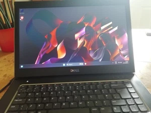 Dell Vostro i5 windows 11 8 GB ram - Picture 1 of 7