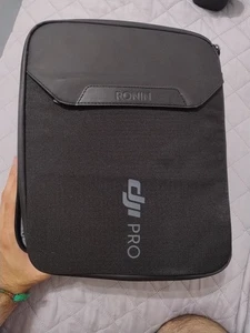 DJI RSC 2 Pro Combo con RavenEye – Gimbal 3 Assi Mirrorless – Ottimo stato - Foto 1 di 6
