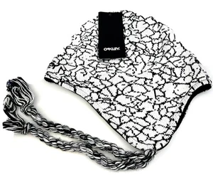 Oakley Jacquard Flaps Winter Beanie ~ Snow Boarding Skiing Hat Cap + Decal NEW - Picture 1 of 1