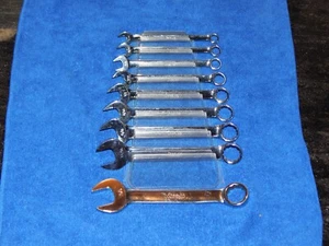 Juego de llaves de extremo de caja combinada Snap On Tools EE. UU. 9 piezas OEX SAE Stubby - Imagen 1 de 11