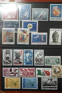 1965 ITALIA FRANCOBOLLI ANNATA NUOVA COMPLETA - Foto 1 di 3