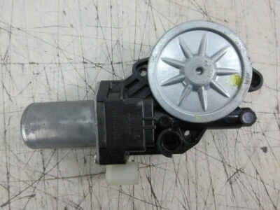 2016 Suzuki SX4 S-Cross 1.6 Nearside Left REAR Door Window Motor (NSR) - Image 1 of 4