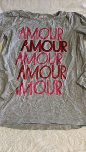 Crazy 8s girls sz. 14 gray w/red "Amour" front design tee. Cute, nt. desc. - Picture 1 of 7