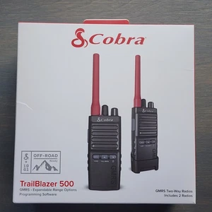 Radios portátiles Cobra TrailBlazer 500 GMRS paquete de 2 IP54 a prueba de intemperie largo alcance - Imagen 1 de 10