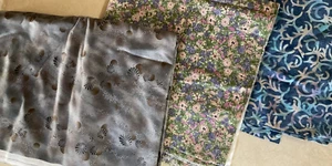 Stoffpaket-Centenary Collection by Yoko Saito-Floral-Rainbow Coral-5 Yards - Bild 1 von 10