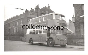 Trolebús Bradford 1959 CAK652 en Thornbury foto 5x3 pulgadas con derechos de autor 59142 - Imagen 1 de 2