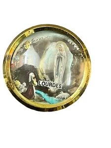 ANCIEN MAGNET ADHÉSIF PRIÈRE VIERGE MARIE JESUS NOTRE DAME DE LOURDES - Picture 1 of 2