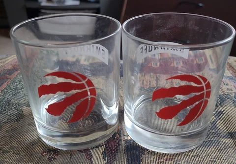 Toronto Raptors NBA Basketball Smirnoff Vodka Season Ticket Holders Rare Glasses Cover