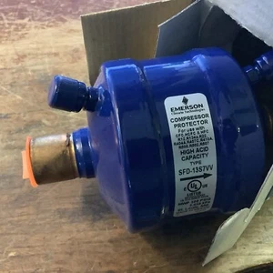 Emerson SFD 13 S 7-VV Suction Line Filter Drier 7/8” Flare (new) - Picture 1 of 3