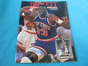 BASKETBALL BECKETT MONTHLY JUNE 1993 ISSUE #35 PATRICK EWING / RICHARD DUMAS - Picture 1 of 2