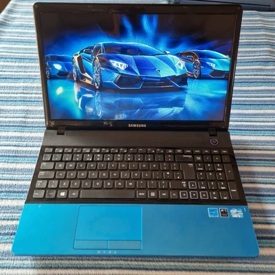 Samsung NP3530EC laptop, i5 ,15.6", Windows 10, 180Gb SSD, 8Gb RAM ,Charger(F23) - Image 1 of 4