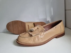 RUSSELL & BROMLEY CHESTER UK 5.5 EU 38.5 WOMENS BEIGE LEATHER LOAFER FLAT SHOES - Picture 1 of 15