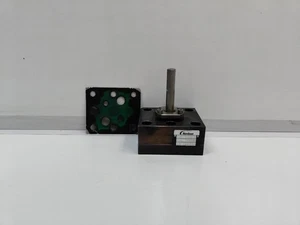 NUEVO Nordson TIPO: DN0030, PN: 7116580 Bomba de engranajes PU2-2m1, VS#55 - Imagen 1 de 17