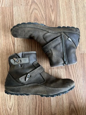 Merrell 女式 7 Haven Duo 防水靴踝棕色皮革肩带握把鞋底 — 第 1/4 张图片