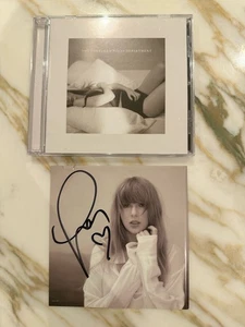 Taylor Swift - THE TORTURED POETS DEPARTMENT CD + HAND SIGNED PHOTO (+ HEART) - Picture 1 of 11