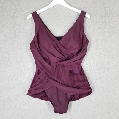Traje de baño Miraclesuit de una pieza para mujer 20 W borgoña adelgazante ligeramente forrado drapeado Foto 1 de 4