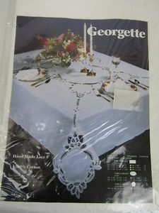 NEW Vtg Open Work Lace Oval Banquet Tablecloth 58"x104” White - Picture 1 of 5