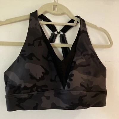 ¡Sujetador deportivo ajustable de malla camuflada forestal Zyia Active para mujer! Talla S Foto 1 de 2