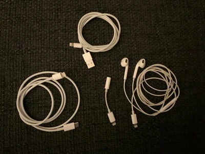 Cavi iPhone usb / usb c / Lightning   Auricolari + adattatore - Immagine 1 di 2