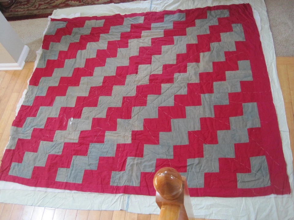 ZIG ZAG Quilt Partially Completed Basted Stitch 68 1/2 X 79"  Gray Green and Red - Image 1 of 4