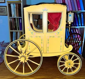 American Girl 2005 Felicity's Two-Doll Colonial Carriage, VGUC, VERY RARE - Picture 1 of 19