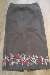 Vtg Nine & Co. Skirt Women's Long Gray Embroidered Wool Blend Size 10 - Picture 1 of 12
