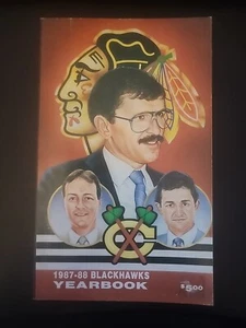 Chicago Blackhawks 1987-88 Yearbook Ed Belfour - Picture 1 of 3