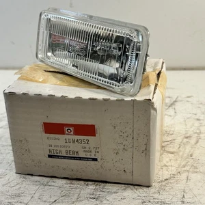New OEM GM 16510873 Headlight 1991-1997 CAMARO CUTLASS GRAND PRIX Delco H4352 - Picture 1 of 6