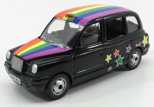 1/36 CORGI - AUSTIN - LONDON TAXI LTI TX4 2007 - PEACE &amp; LOVE GS85929 - Foto 1 di 1