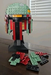 LEGO Star Wars: Boba Fett Helmet 75277 Incomplete No Box No Manual - Picture 1 of 4