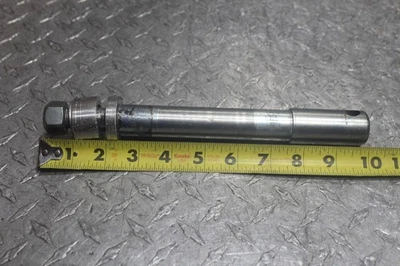 Harley-Davidson Iron 883 19-22 OEM LLANTA DELANTERA EJE PIVOTE PERNO 41628-08 Foto 1 de 4