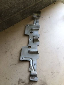 Protector térmico inyector colector de admisión 87-90 Jeep Cherokee XJ Comanche MJ 4,0 L - Imagen 1 de 4