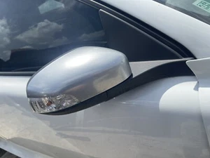 2010 2011 2012 2013 Volvo C30 Right Passenger Side Used Power Door Mirror Silver - Picture 1 of 9