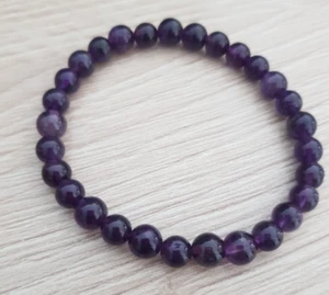 Pulsera de amatista piedra de cristal piedra de nacimiento de febrero piedras... - Imagen 1 de 7