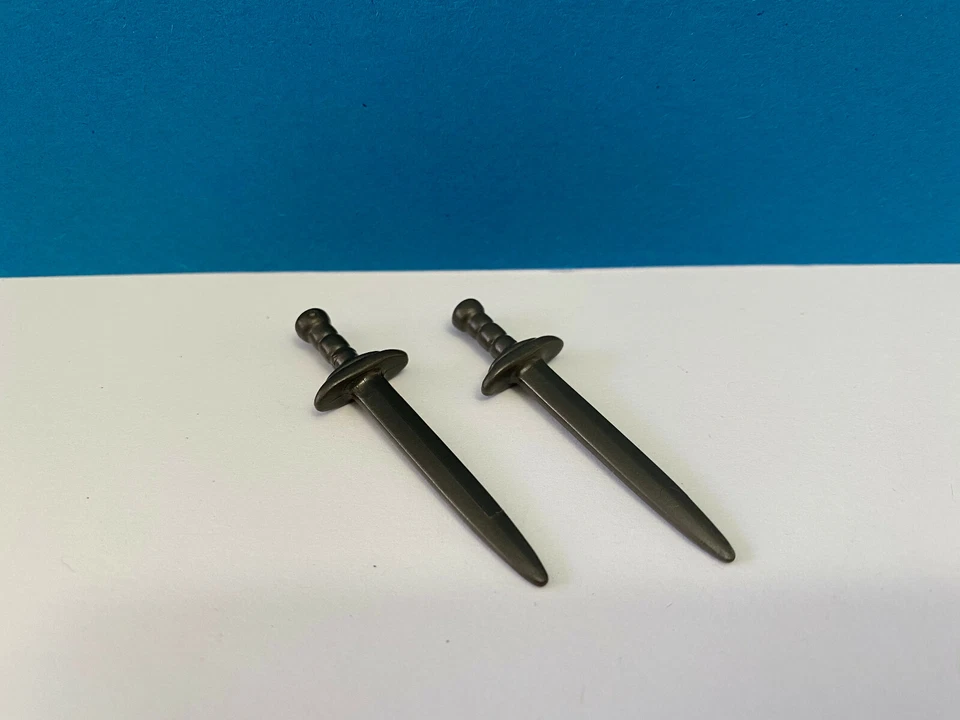 PLAYMOBIL – 2 épées gris foncé / Sword / 4865 4866 4868 4933 5168 4769  - Photo 1/1