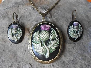 SCOTTISH THISTLE (HAND PAINTED) CAMEO LOCKET & FRENCH EARRINGS SET)- SCOTLAND - Picture 1 of 6