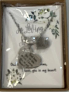 Collar In Loving Memories, Son caja de entrada nueva - Imagen 1 de 4