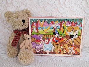 Walt Disney 30 Chunky Piece Puzzle By Waddingtons Complete Vintage 1978 - Picture 1 of 10