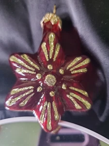 Adorno navideño vintage de vidrio soplado en forma de estrella borgoña Polonia - Imagen 1 de 11