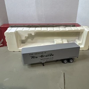 Lionel 16374 RIO Grande D&RGW Flat Car with Truck Trailer Rio Grande Western - Picture 1 of 16