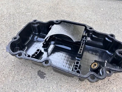 Pan de aceite del motor 11110-5CB2B apto para Infiniti Q50 Q60 2016 2017-2020 AWD solo 3,0 L Foto 1 de 4