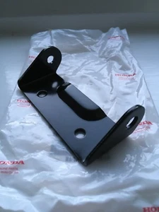 Original Honda Sitzbankhalterung ST70 Dax 6V 12V Monkey Bike CT70 - Bild 1 von 1