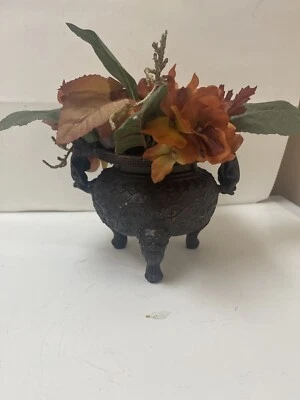 RARO DE COLECCIÓN Tallado Dragón Bestia Mango 3 Cabeza de Bestia Pierna Incienso Maceta Resina Foto 1 de 4