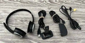 Logitech ClearChat Wireless Receiver Model A-00007 Wireless Headphones FREE SHIP - Photo 1/5