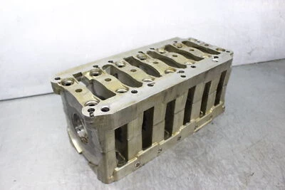 Conjunto de carcasa de cigüeñal Porsche Boxster 986 2000-2004 3,2 L V6 LM71 Foto 1 de 4