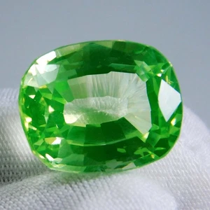 Certified 13.80 Ct Ravishing! Shimmering Lustrous Natural Green Peridot Gemstone - Picture 1 of 7