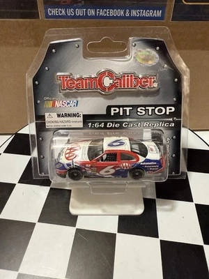 RARE* Mark Martin #6 AAA 2006 Team Caliber 1/64 Nascar Diecast - Image 1 of 4