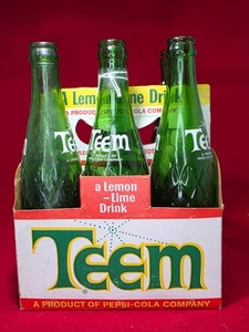 1960’s TEEM Soda Six Pack Carrier 10oz Bottles With Carton Rare Inc 5 Bottles - Picture 1 of 12